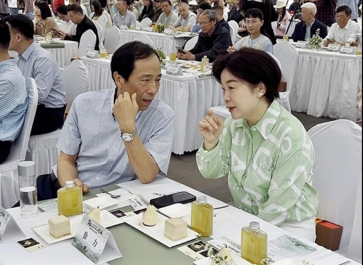 微信图片_20250424101715.jpg 微信图片_20250424101715.jpg
